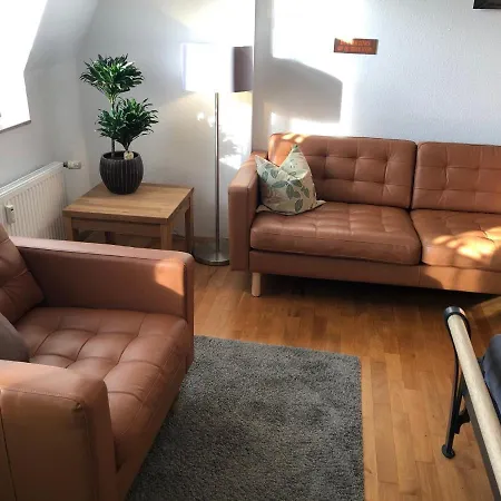 Apartment Media *